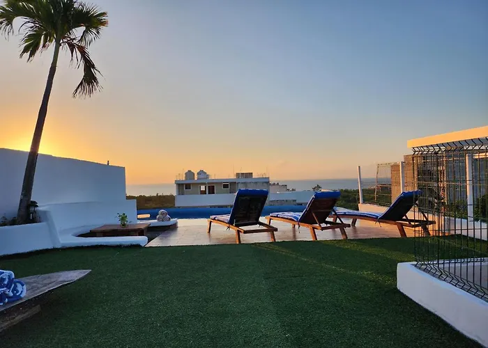 Pensión Near From The And Rooftop Ocean View 02 *